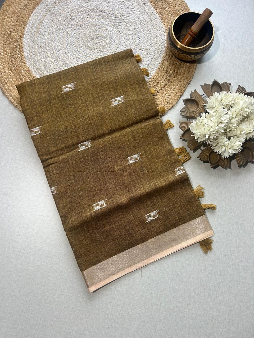 Semi-Linen Saree-Breathable Luxury with Effortless Style | Krisa 005