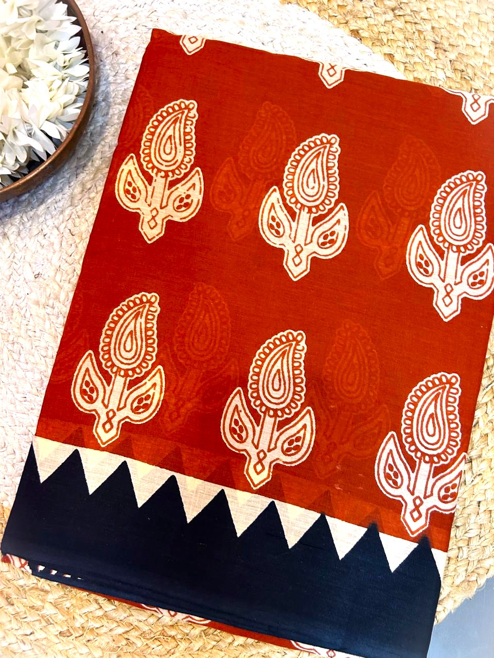 Feather soft lightweight mulmul cotton saree J004(with blouse)
