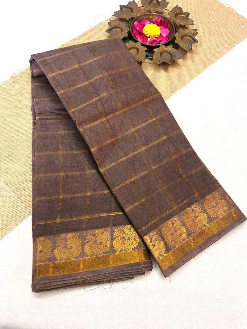 Pavithra Kattam Sungudi cotton saree with peacock border 003