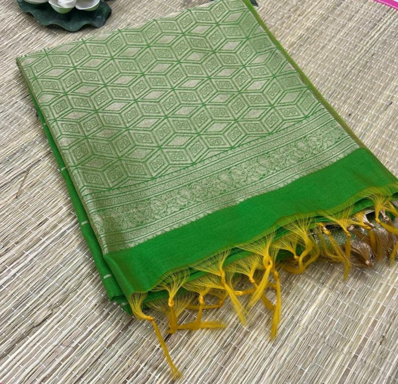 Exclusive silk cotton saree with running blouse 001