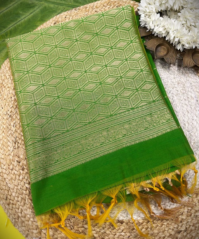 Exclusive silk cotton saree with running blouse 001