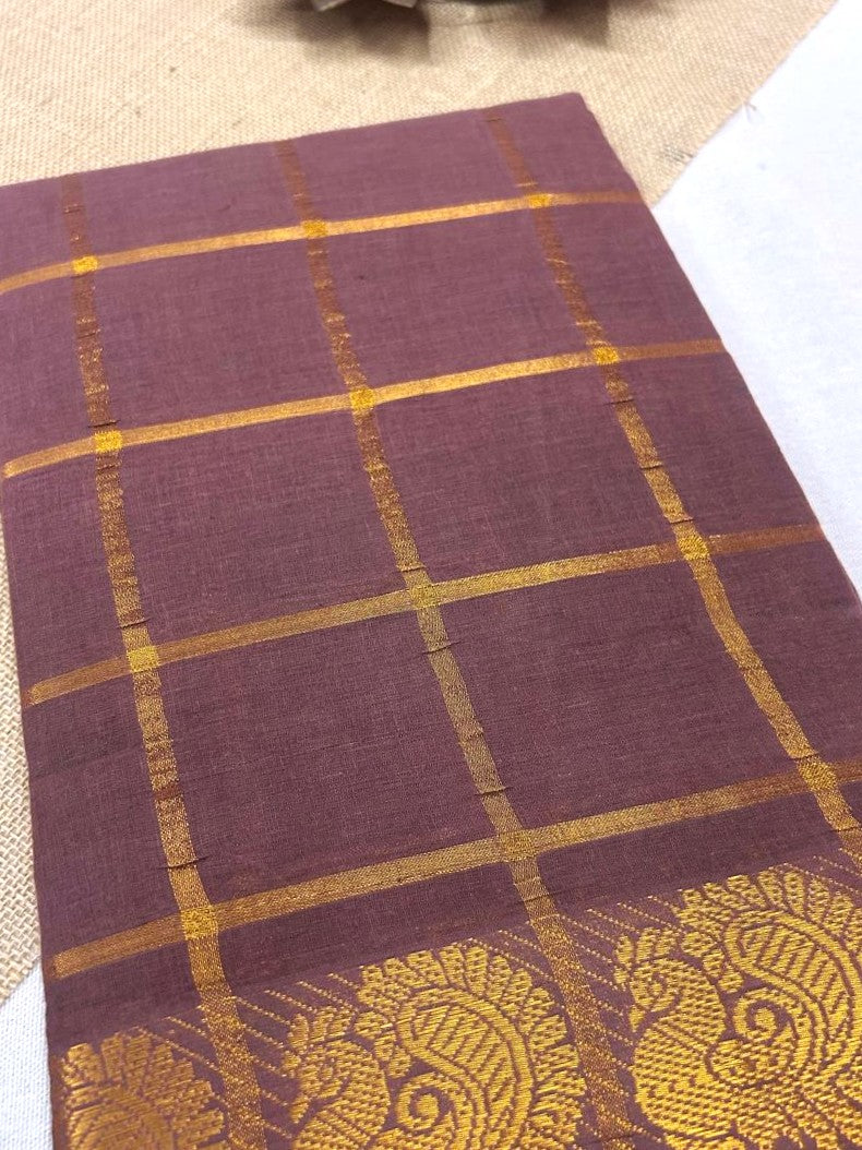 Pavithra Kattam Sungudi cotton saree with peacock border 005