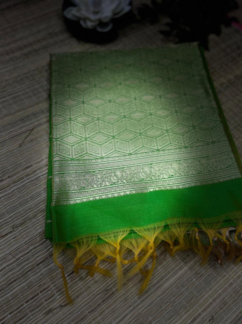 Exclusive silk cotton saree with running blouse 001