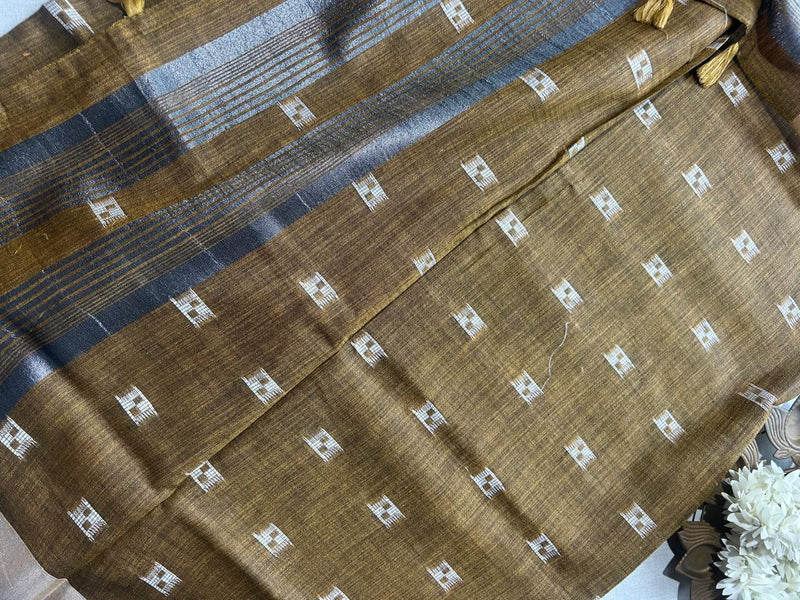 Semi-Linen Saree-Breathable Luxury with Effortless Style | Krisa 005