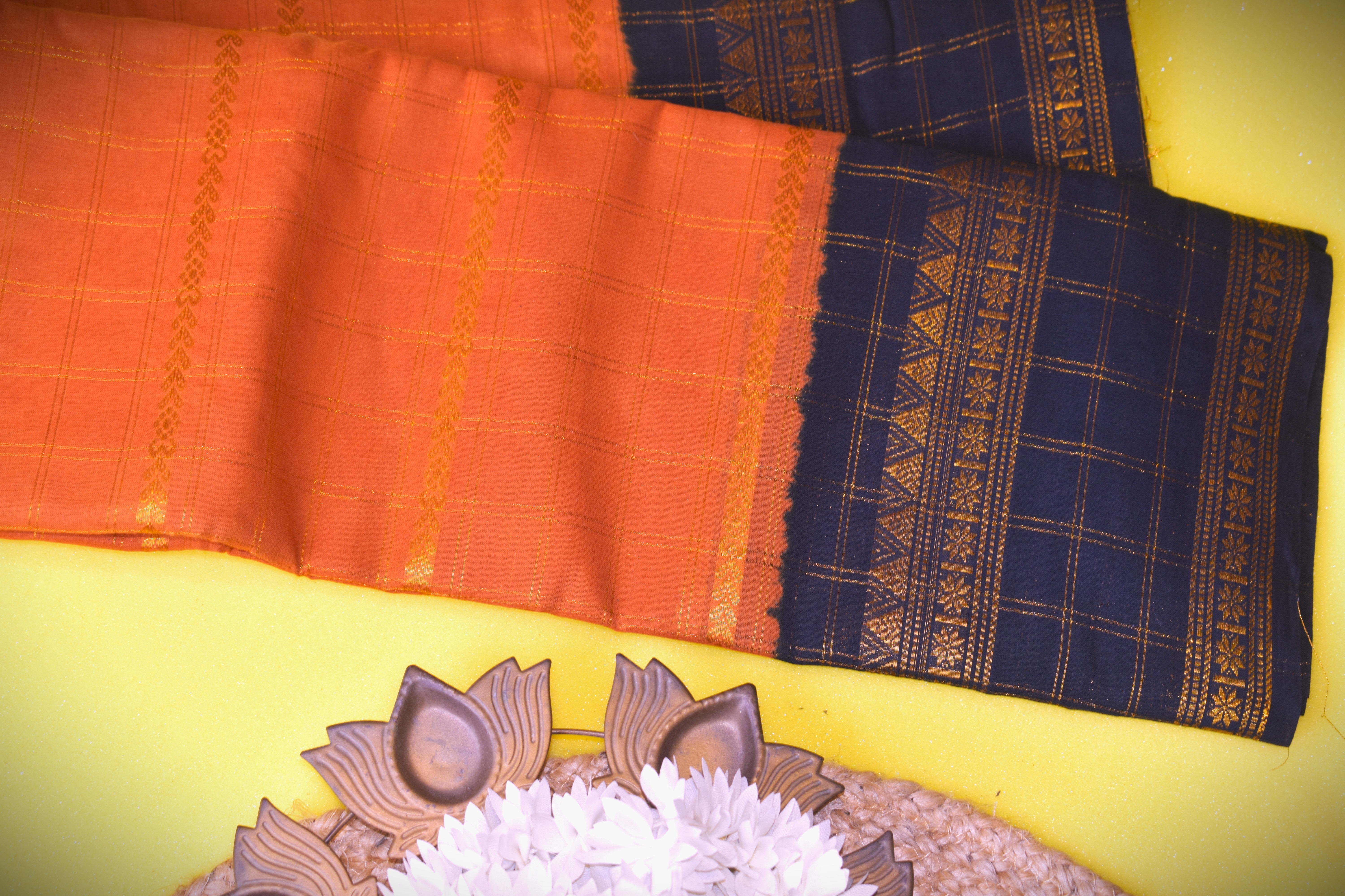 Sungudi grand  velthari zarikattam sarees-with blouse-Pure Handloom sarees