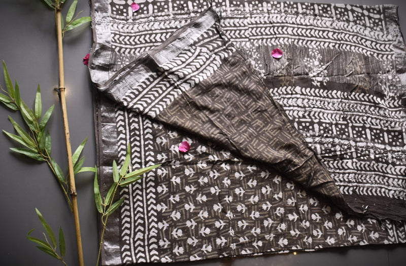 Bagru Handblock print Linen Saree with attached Blouse 777B02