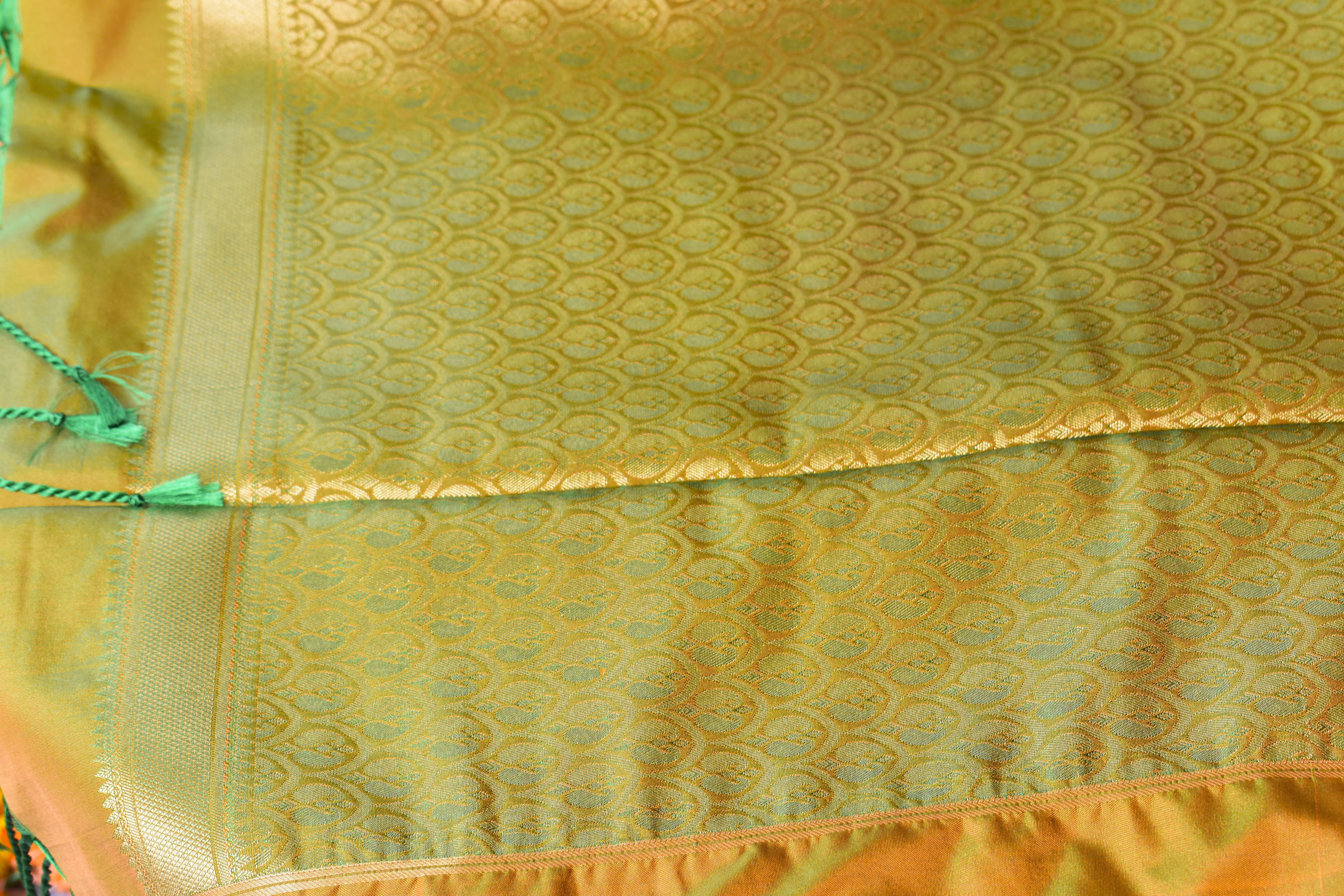 Vaira oosi soft silk sarees 001 | Elegant Traditional Sarees for Women | Krisa Collections