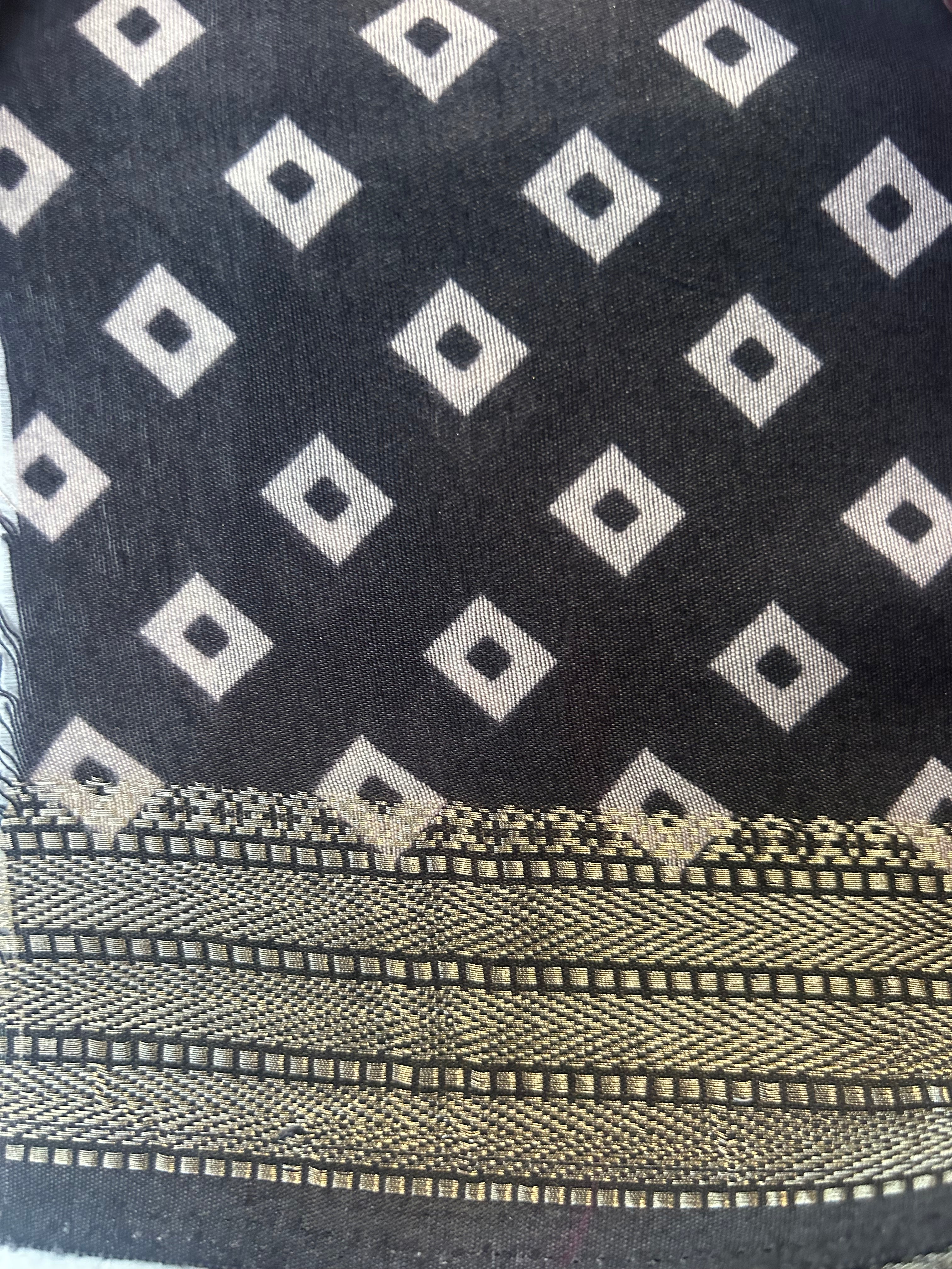 Maroon Mulmul Silk Saree with Warli Print | Tribal Village Motif Saree | Ethnic Rustic Art Saree with Black Zari Border