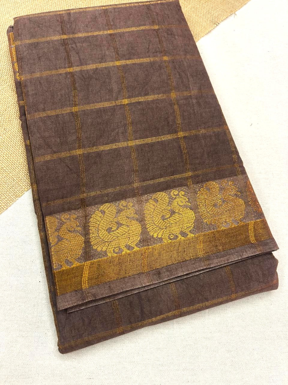 Pavithra Kattam Sungudi cotton saree with peacock border 003