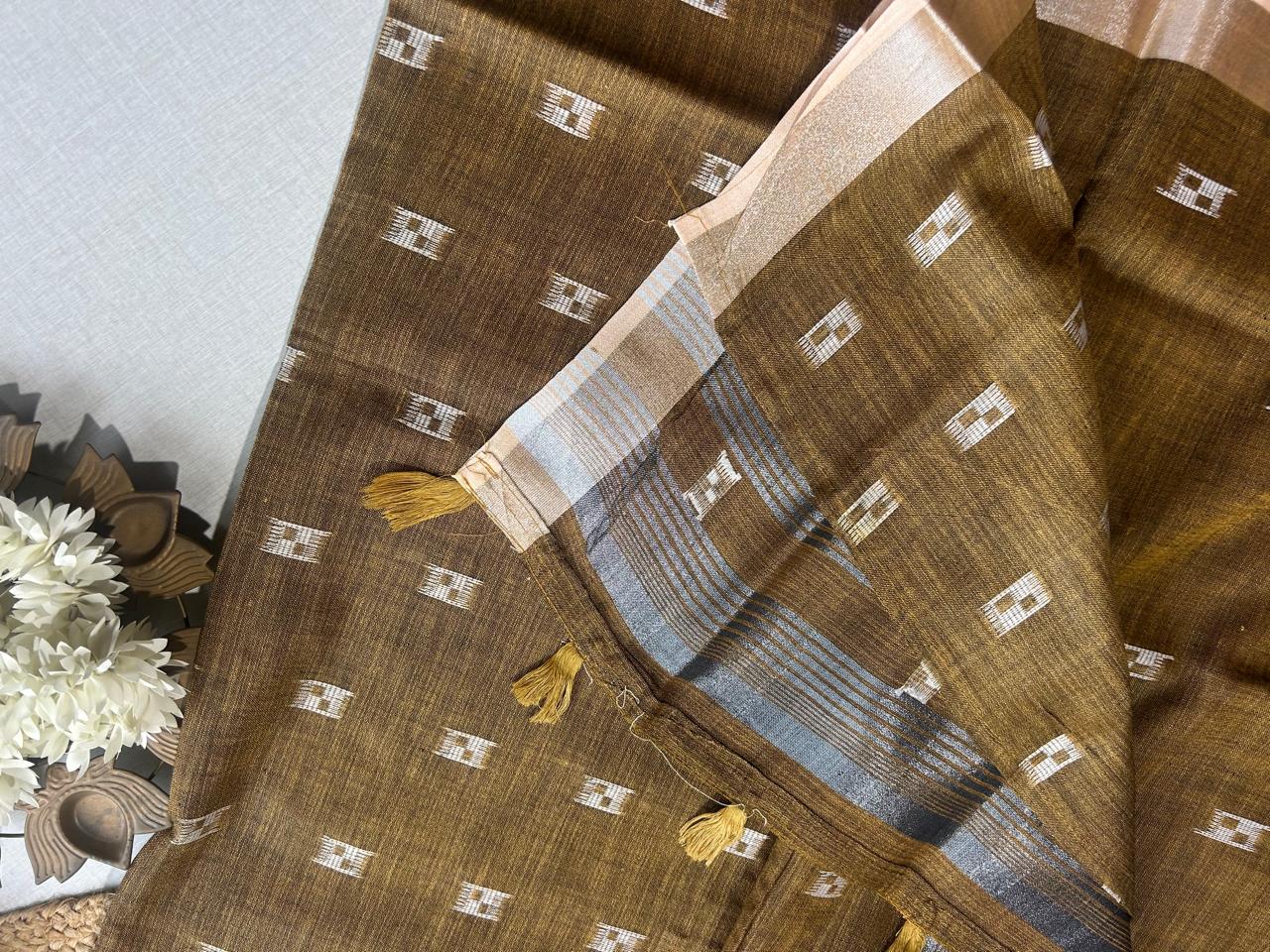 Semi-Linen Saree-Breathable Luxury with Effortless Style | Krisa 005