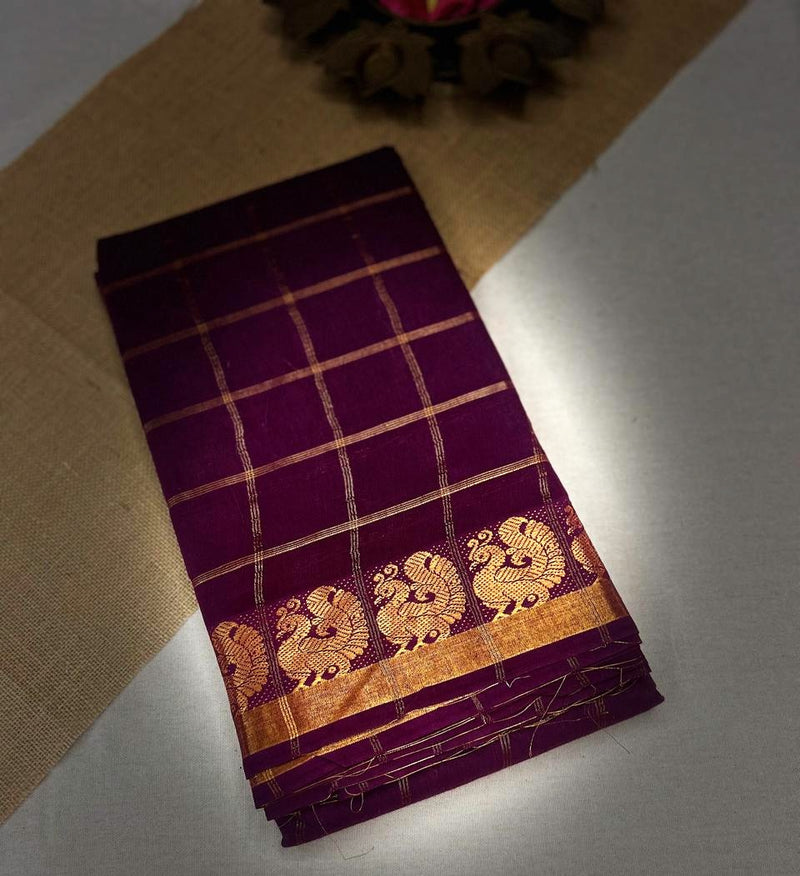 Pavithra Kattam Sungudi cotton saree with peacock border 002
