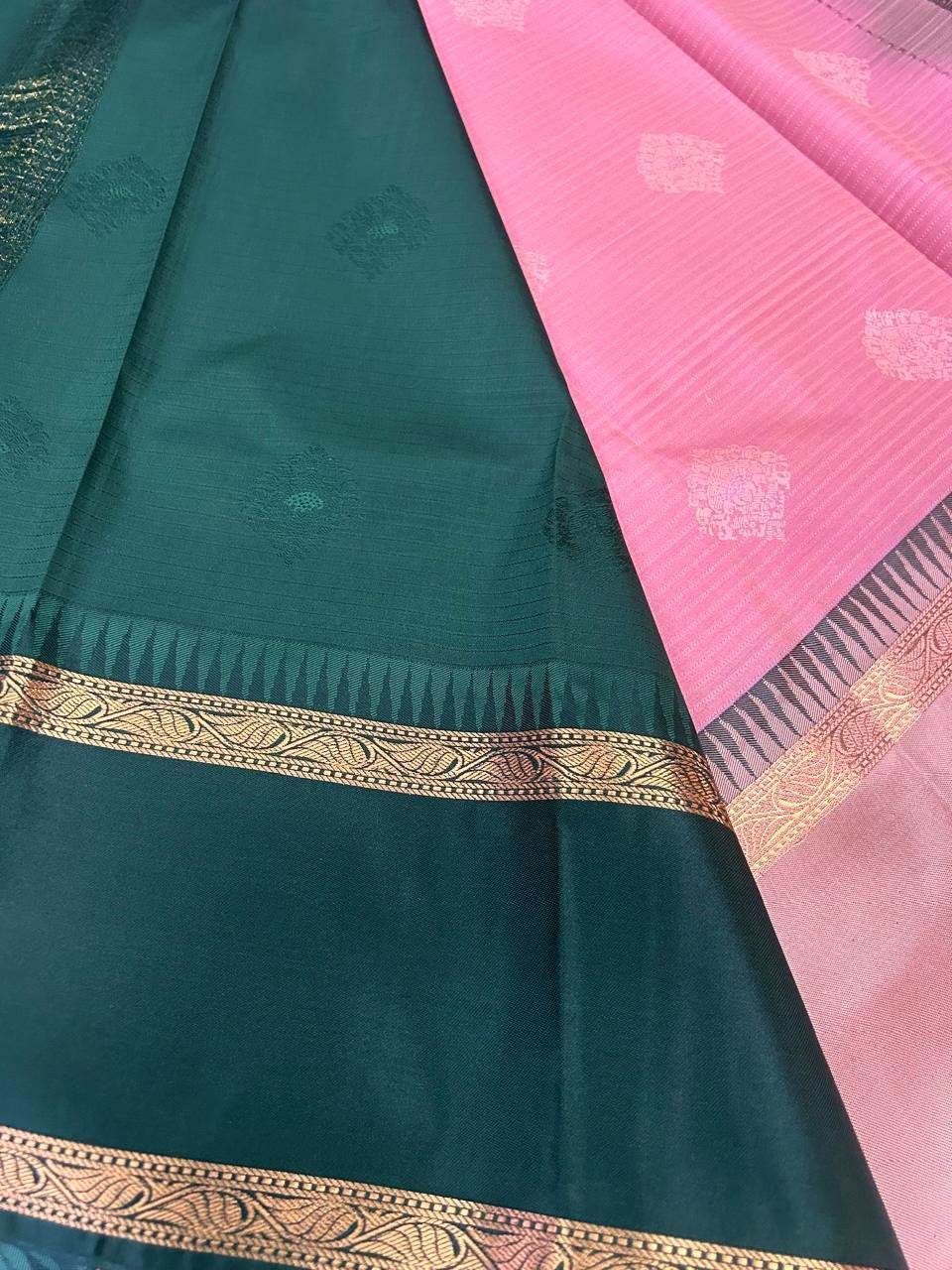 Peach-Pink Silk Saree with Black-Gold Zari Checked Body & Temple Border|Kanchipuram Handloom Silk|Krisa Collections